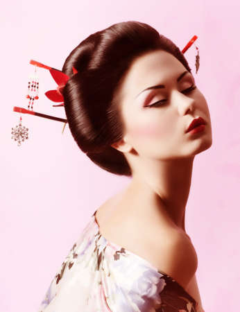 日本女性に人気の美顔ストレッチ：和文化に根ざした美容法の魅力