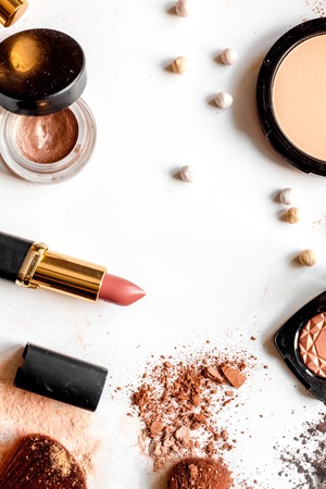 メイクスポンジ・パフの洗い方と長持ちさせるケア方法