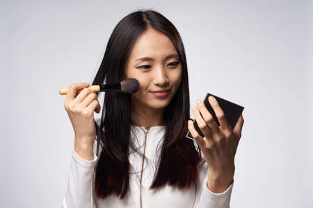 頭皮の乾燥・脂性対策と日本のスキンケア商品の活用